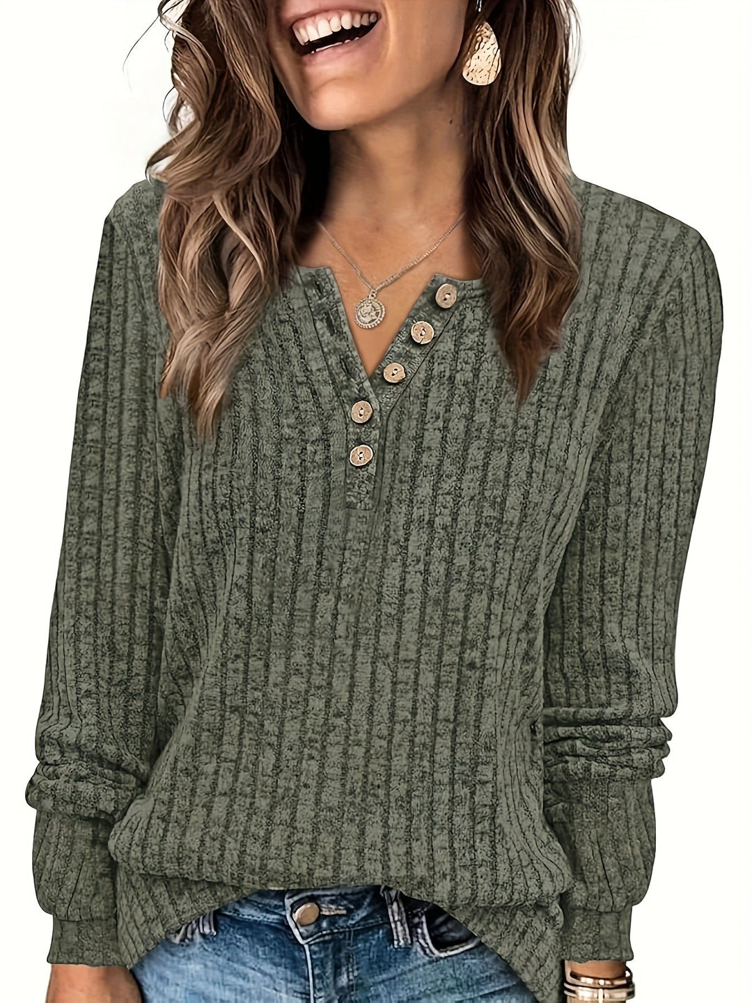 Carol | Elegant Fitted Button Knit Sweater
